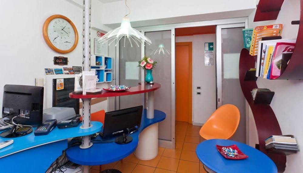 Hotel Rainbow Palermo Exterior foto